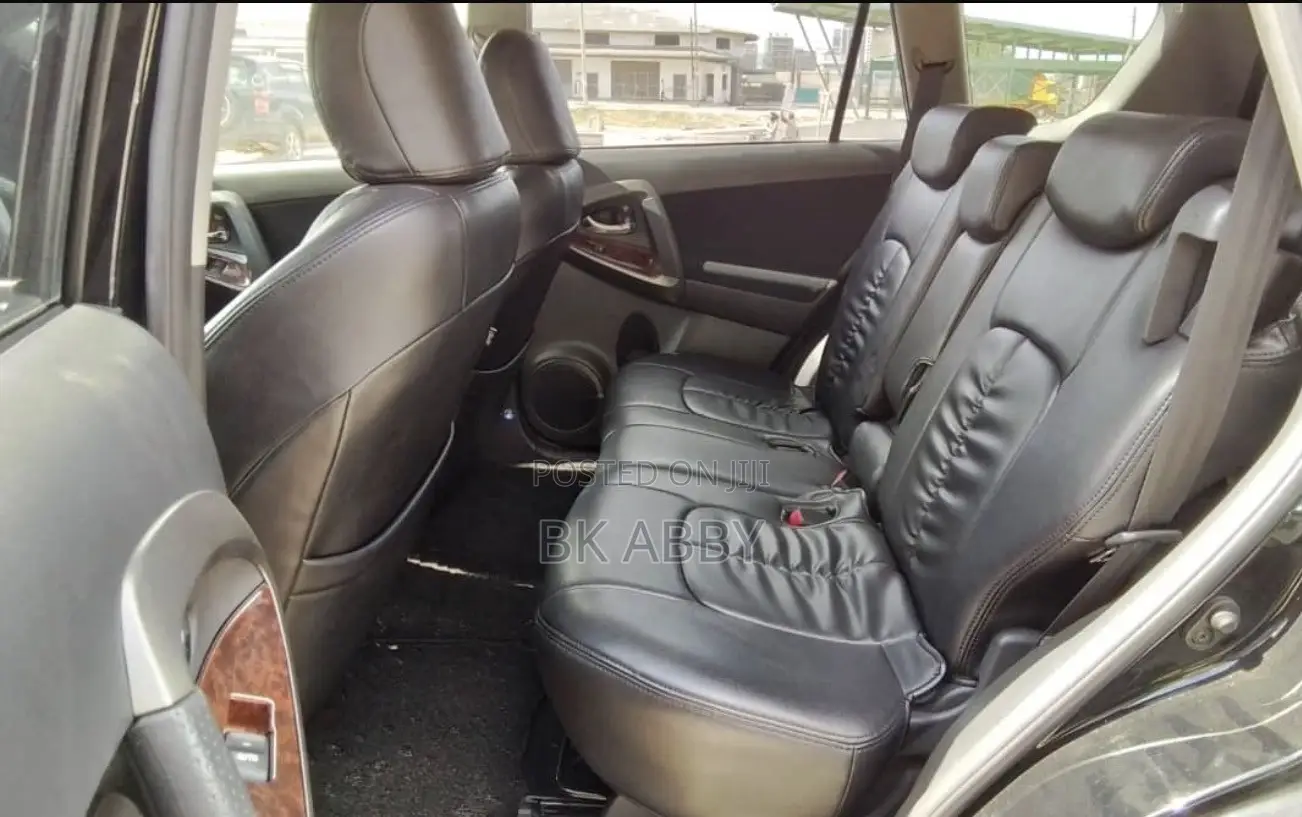 Toyota Vanguard 2009 Black