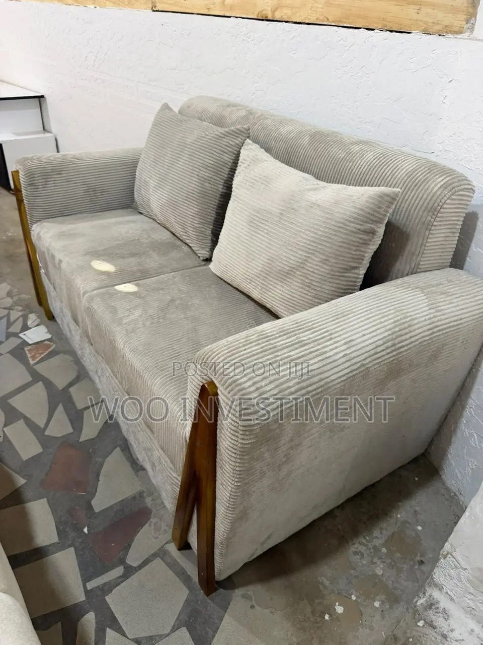 2 Seaters Classic Sana Fibre Na Spring Included Classic Materials