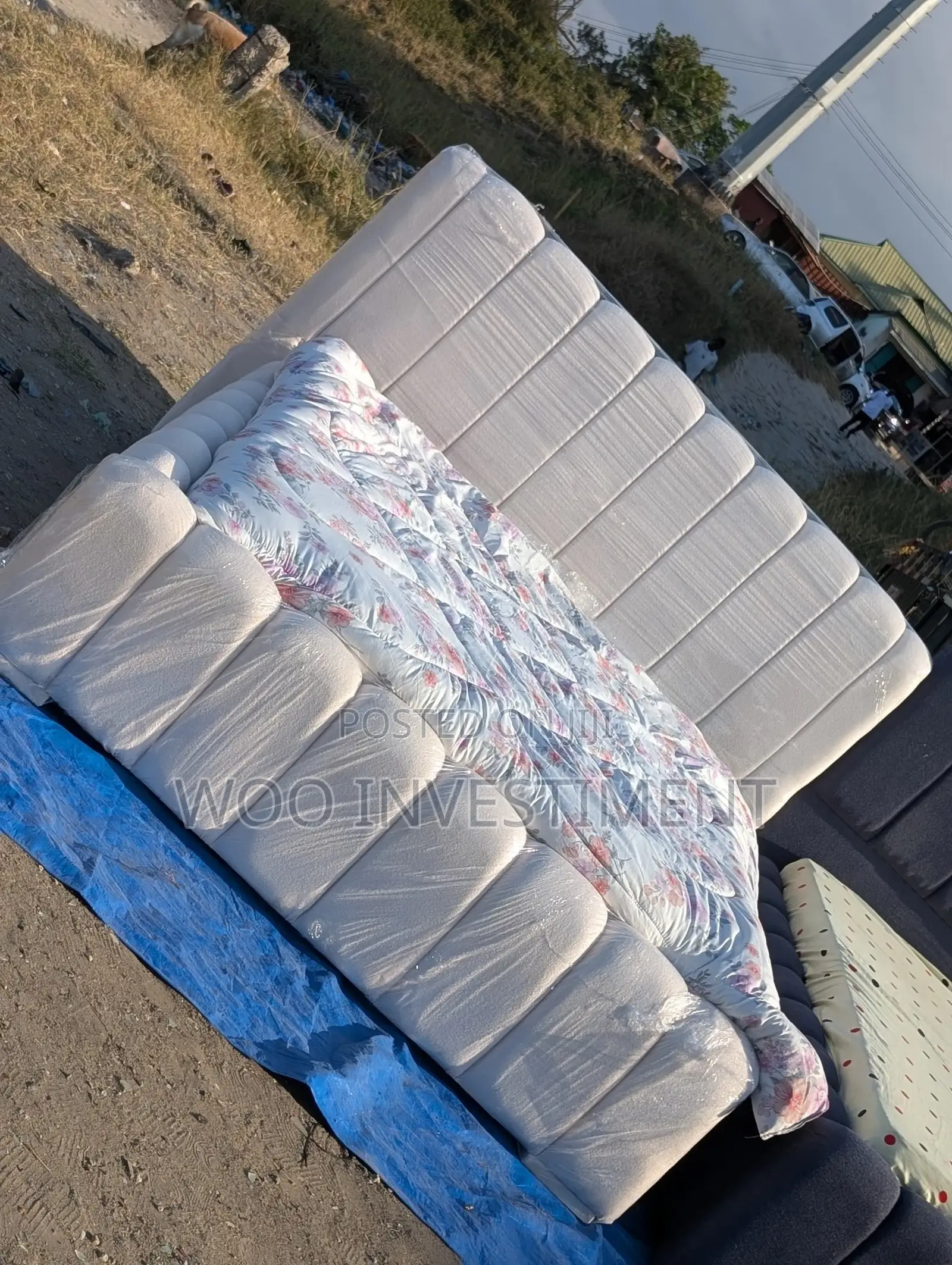 Kuna Bubble Bed Curved Iliyojaa Nyama  Na Bubble Bed Flat Isiyojaa