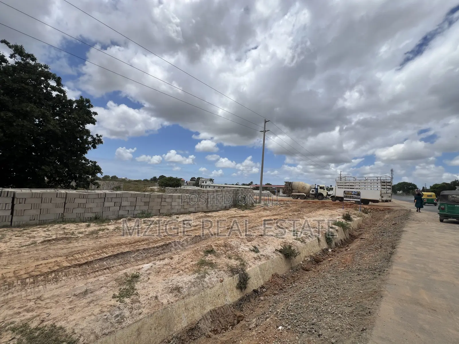 For Sale: 25 Acres Prime Industrial Plot - Mwasonga Road, Kigamboni