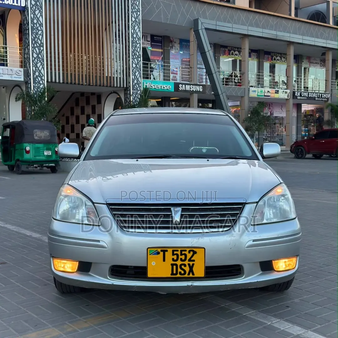 Toyota Premio 2004 Silver