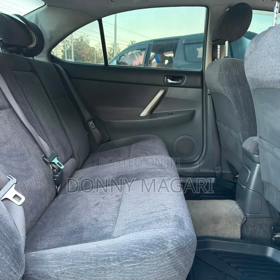 Toyota Premio 2004 Silver
