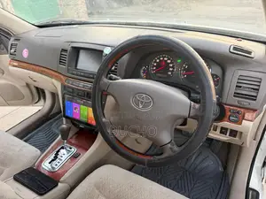 Toyota Mark II 2004 White