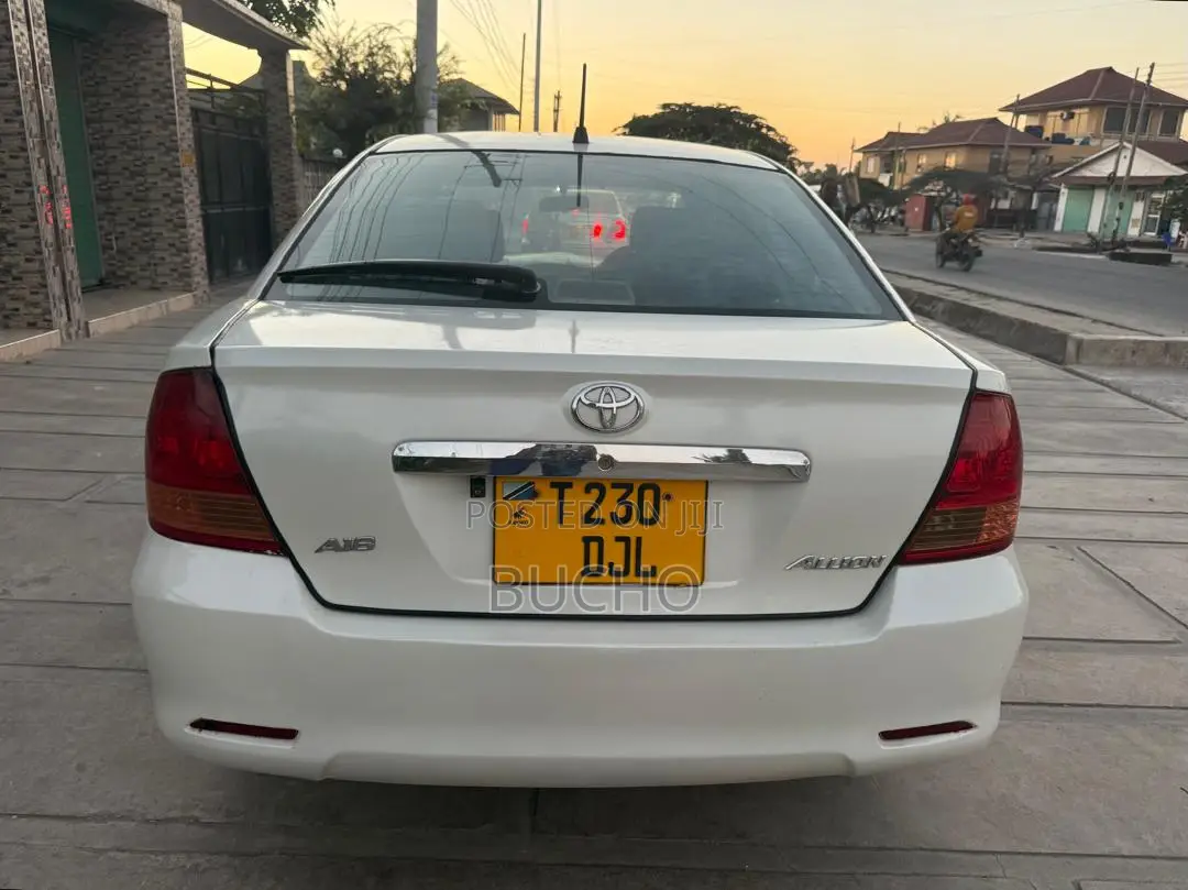 Toyota Allion 2002 White