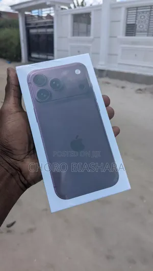 New Apple iPhone 18 Pro Max 1 TB Purple