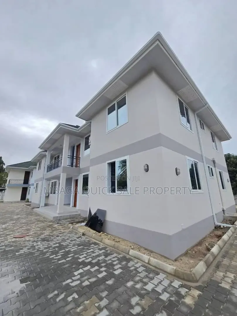 3bdrm Apartment in Bahari Beach, Kunduchi for rent