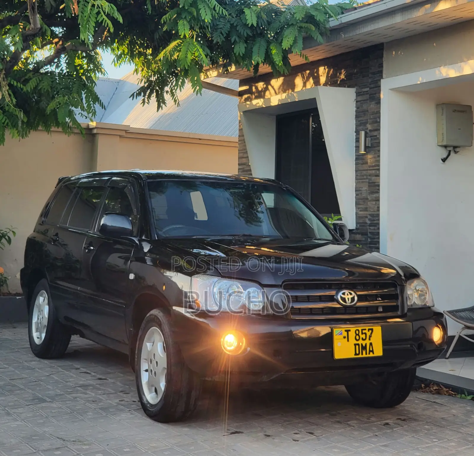 Toyota Kluger 2004 Black