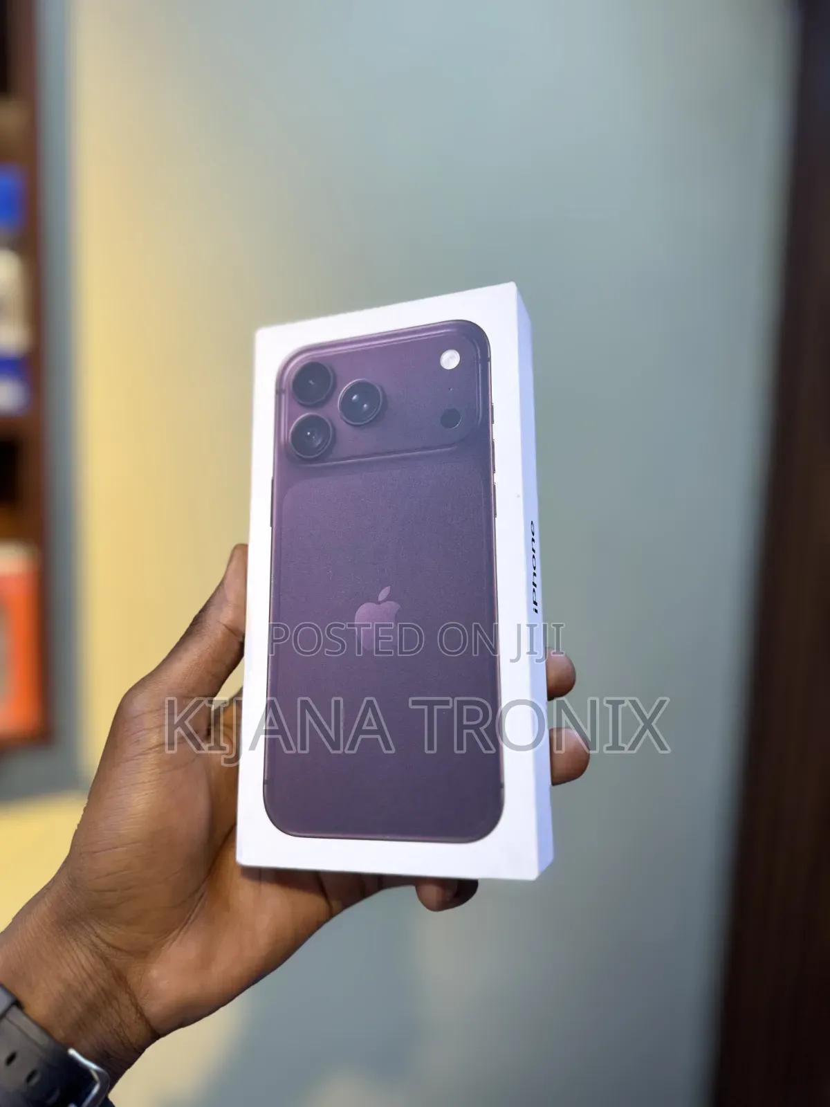 New Apple iPhone 18 Pro Max 512 GB Purple
