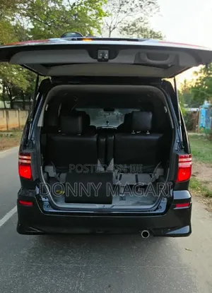 Toyota Alphard 2.4 Petrol AWD 2006 Black