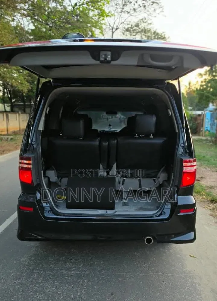 Toyota Alphard 2.4 Petrol AWD 2006 Black