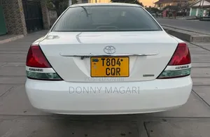 Toyota Mark II 2002 White