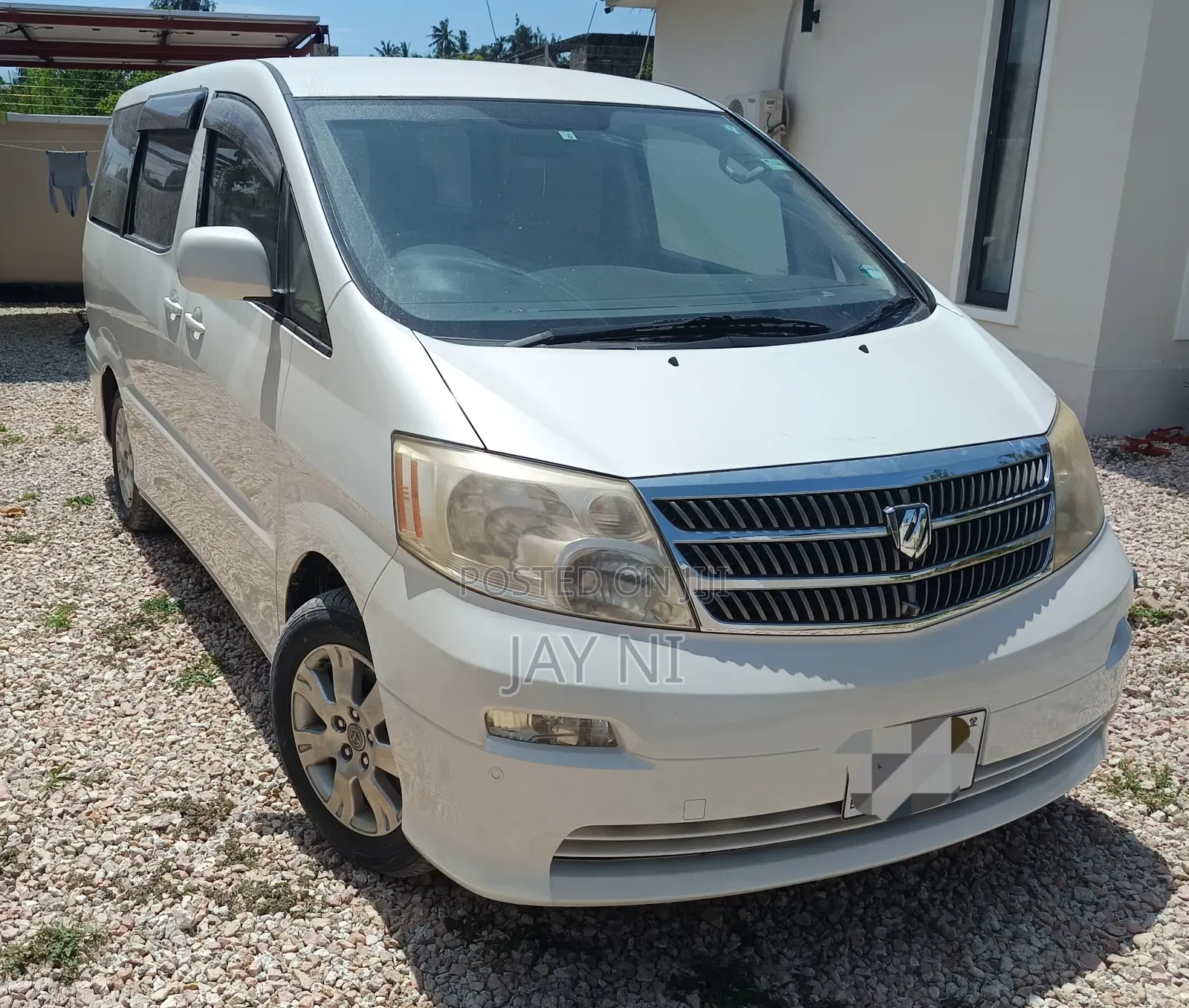 Toyota Alphard 2004 White
