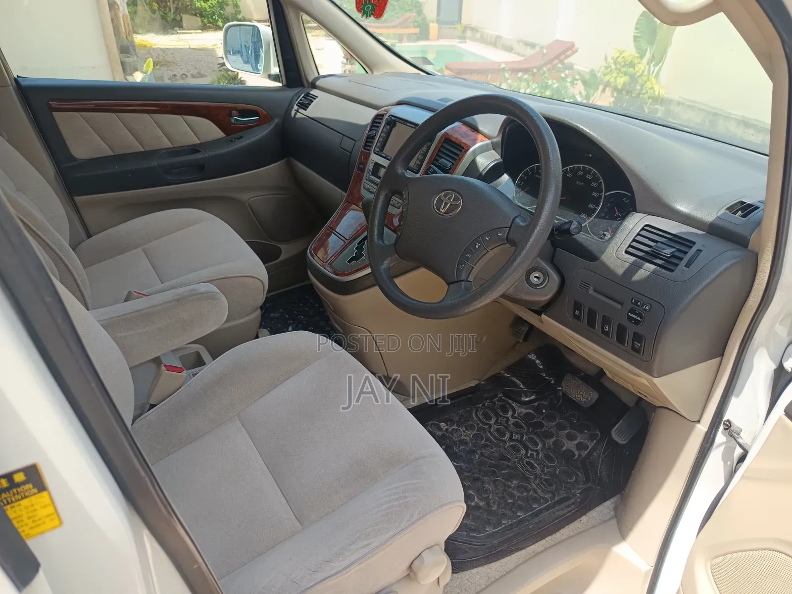 Toyota Alphard 2004 White