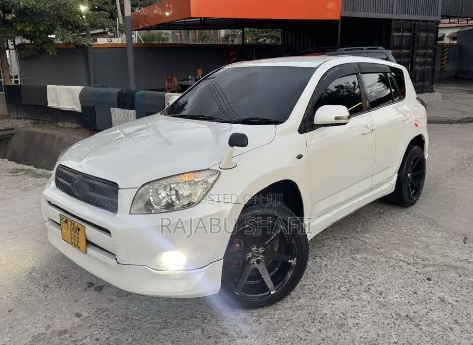 Toyota RAV4 2009 White