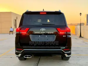 New Toyota Land Cruiser 2026 Black