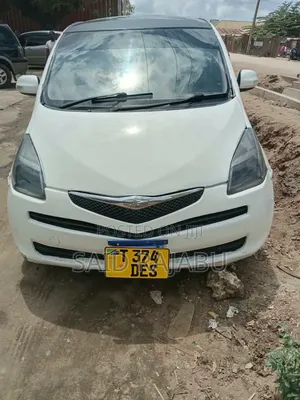 Toyota Ractis 2008 White