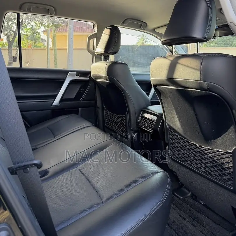 Toyota Land Cruiser Prado 2.8 2020 Black