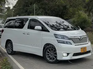 Toyota Vellfire 2010 White