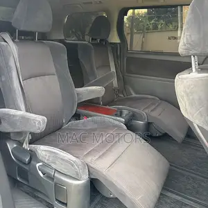 Toyota Vellfire 2010 White