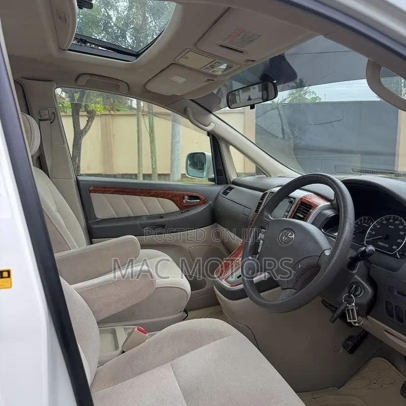 Toyota Alphard 2004 White