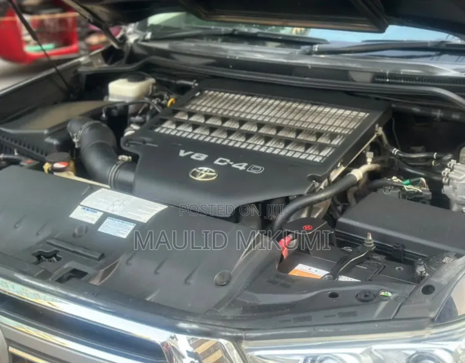 Toyota Land Cruiser 2016 Blue