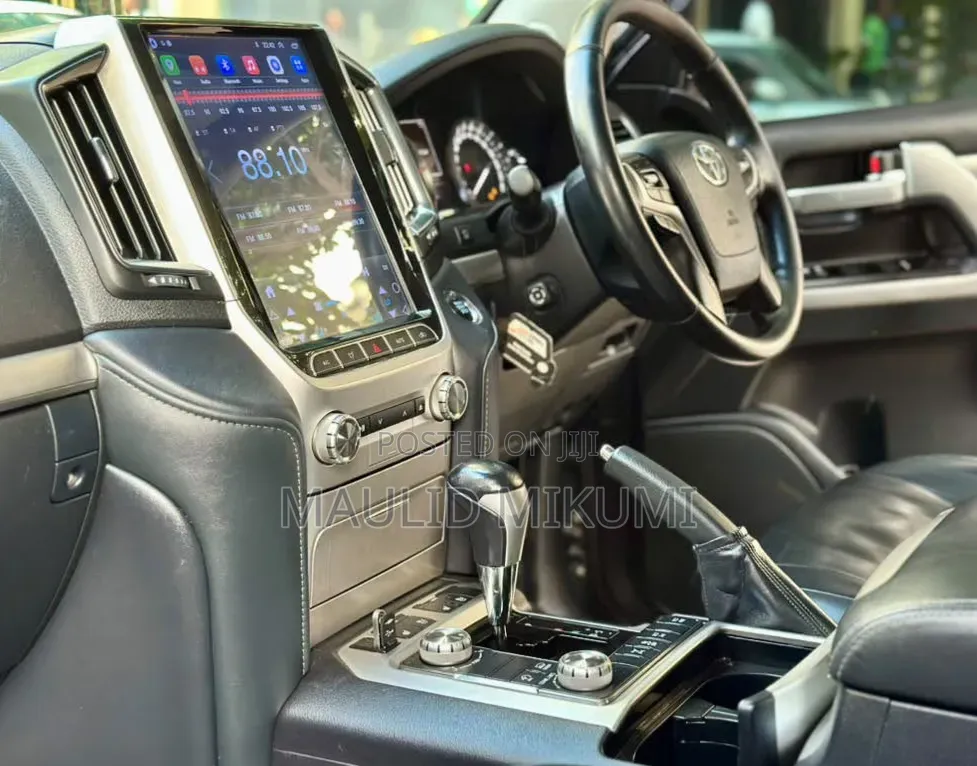 Toyota Land Cruiser 2016 Blue