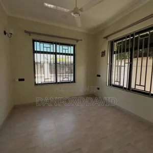 2bdrm Apartment in Kahwa Real Estate, Bunju for rent