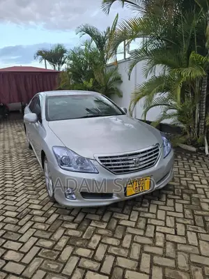 Toyota Crown 2007 Silver