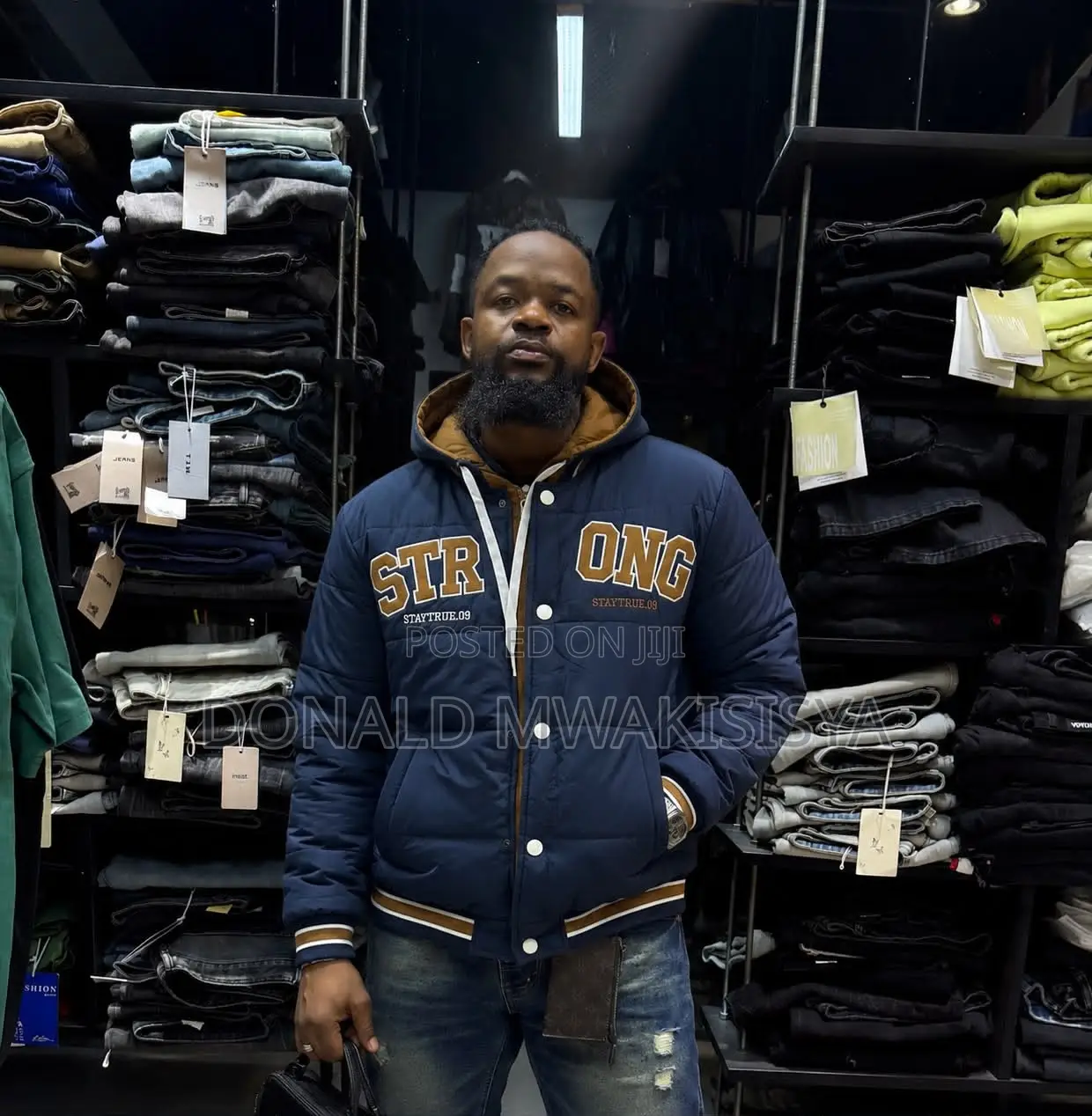Strong Bomber Jacket With Hood - Men