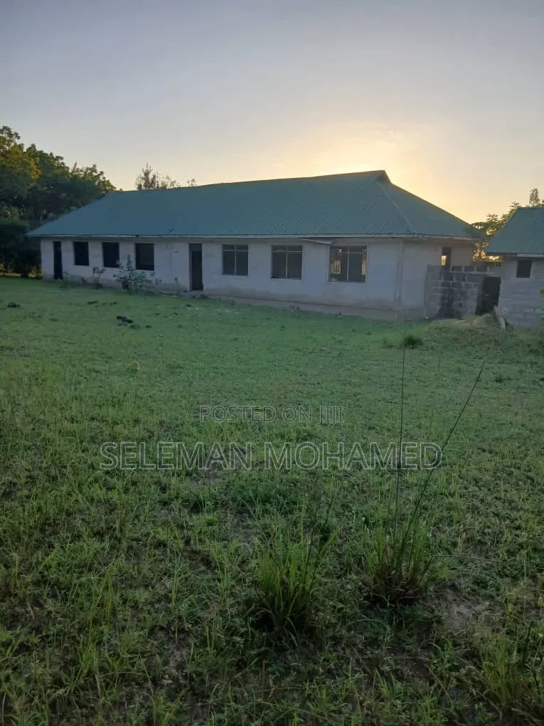 Furnished 7bdrm Block of Flats in Biriani Real Estate., Matimbwa