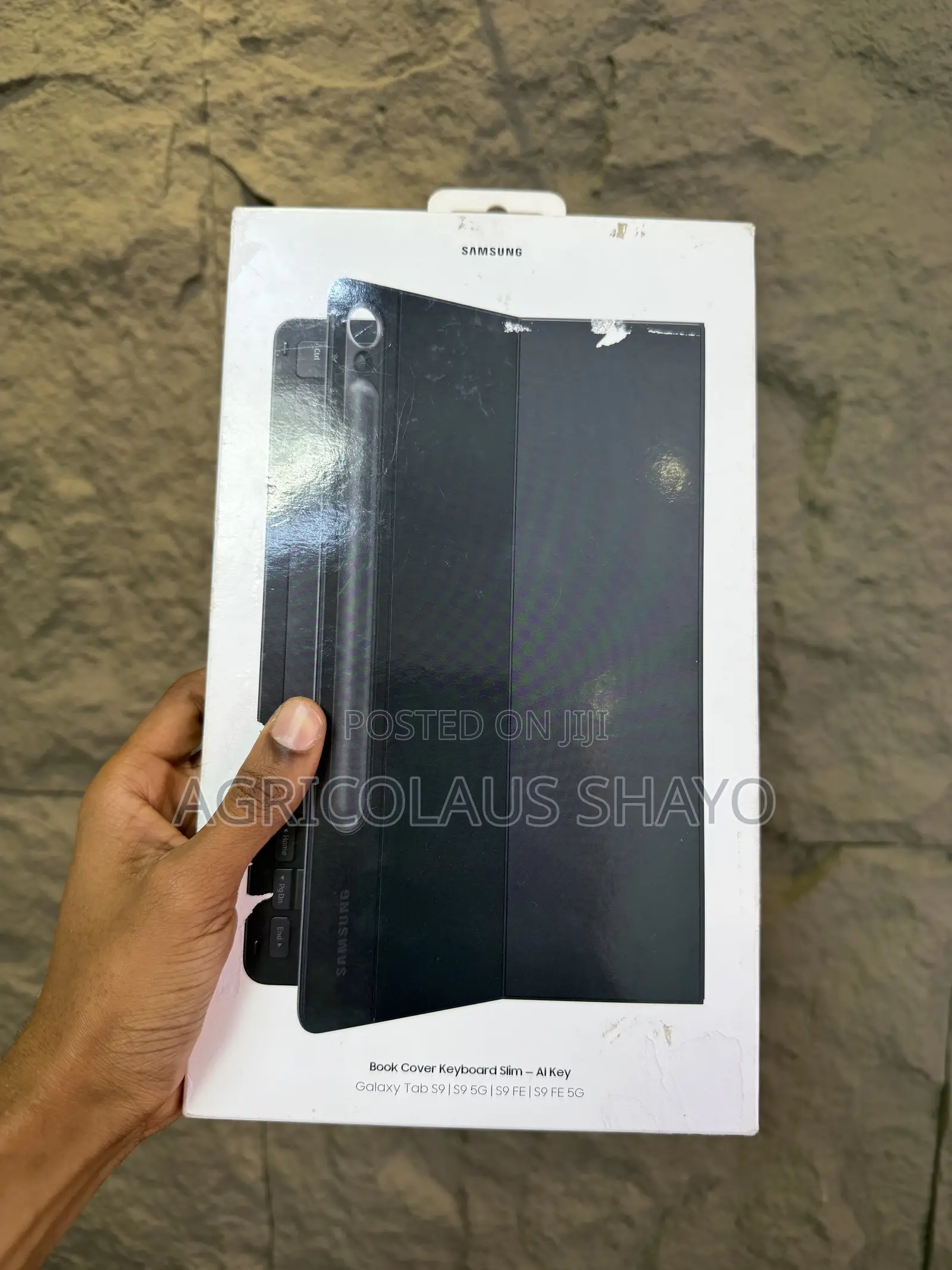 Original Samsung Book Cover Keyboard Slim for Galaxy Tab S9 / S9 FE 5G