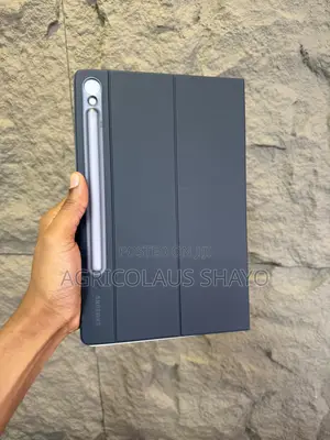Original Samsung Book Cover Keyboard Slim for Galaxy Tab S9 / S9 FE 5G