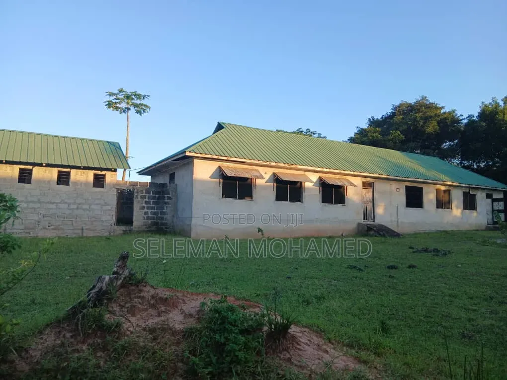 Furnished 7bdrm Block of Flats in Biriani Real Estate., Matimbwa