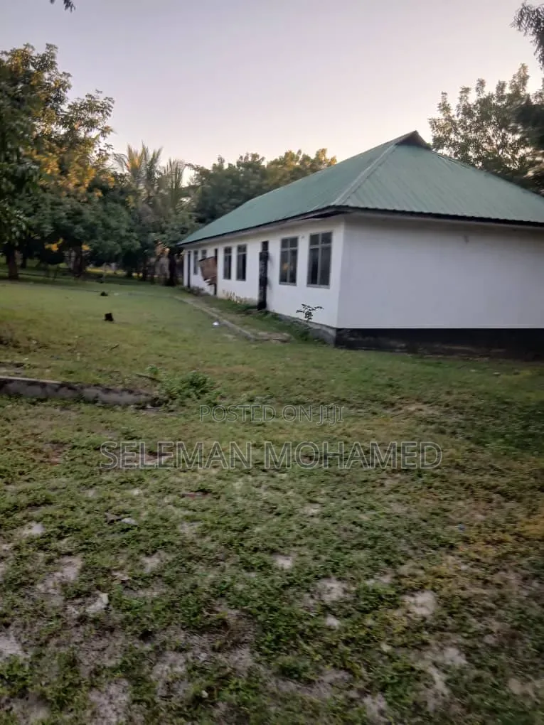 Furnished 7bdrm Block of Flats in Biriani Real Estate., Matimbwa