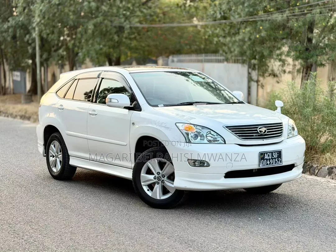Toyota Harrier 2006 White