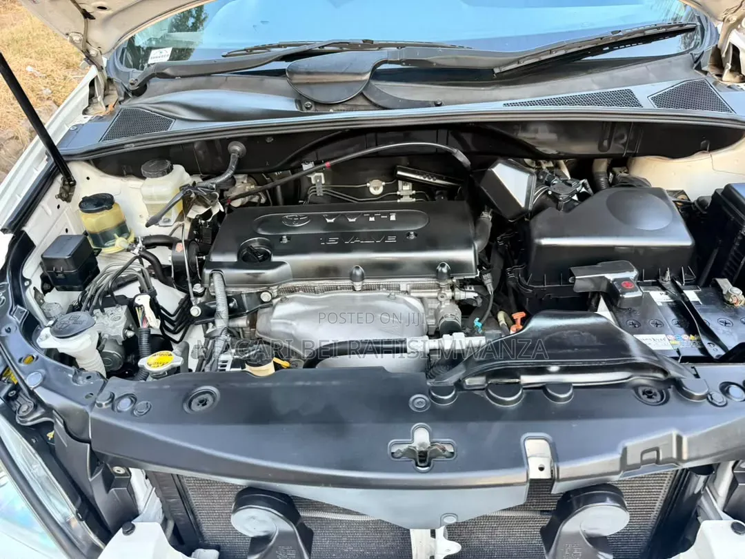 Toyota Harrier 2006 White