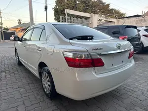 Toyota Premio 2010 White