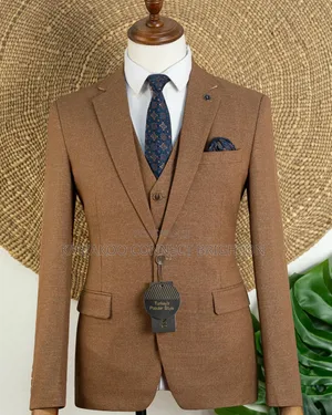Brown Textured Check 3-Piece Suit With Tie