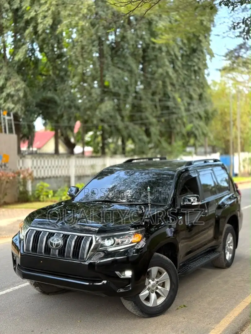 Toyota Land Cruiser Prado 2021 Black