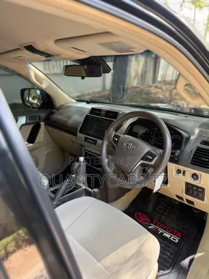 Toyota Land Cruiser Prado 2021 Black