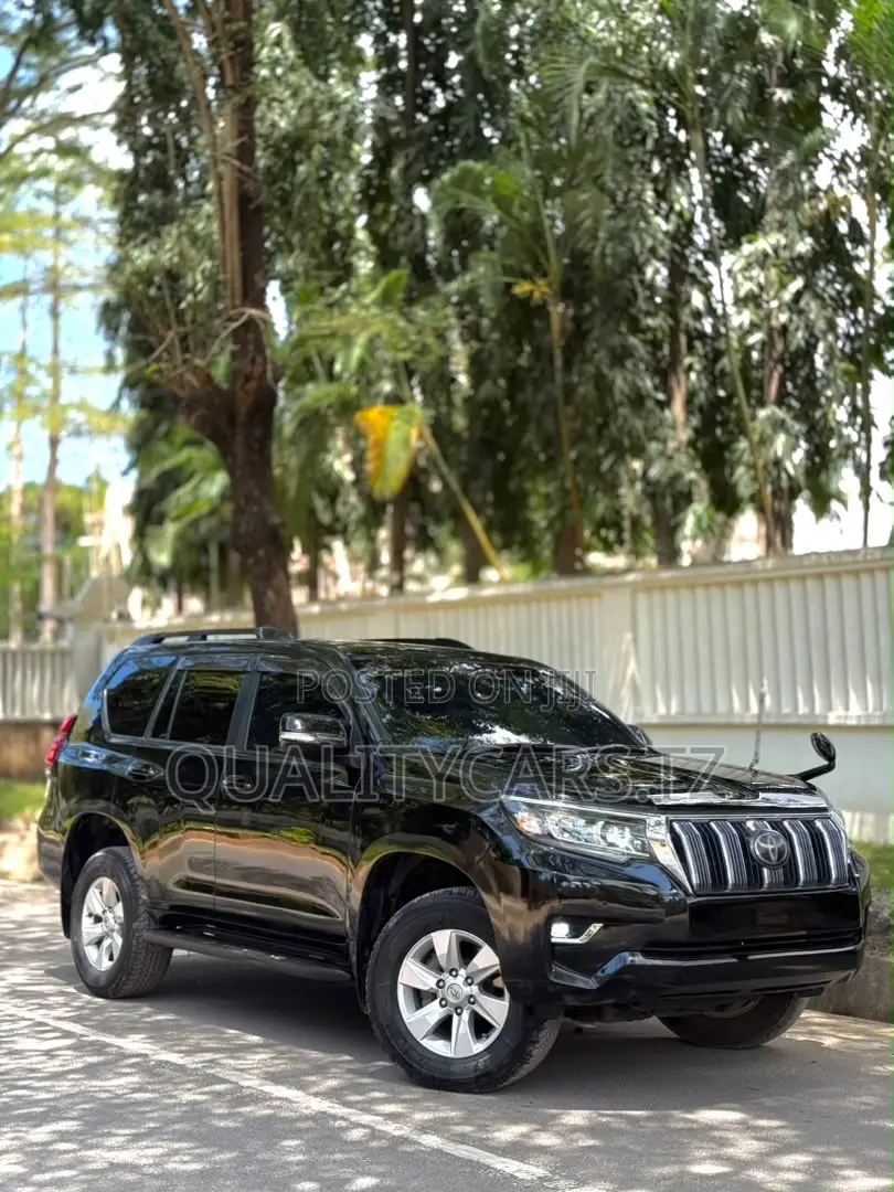 Toyota Land Cruiser Prado 2021 Black