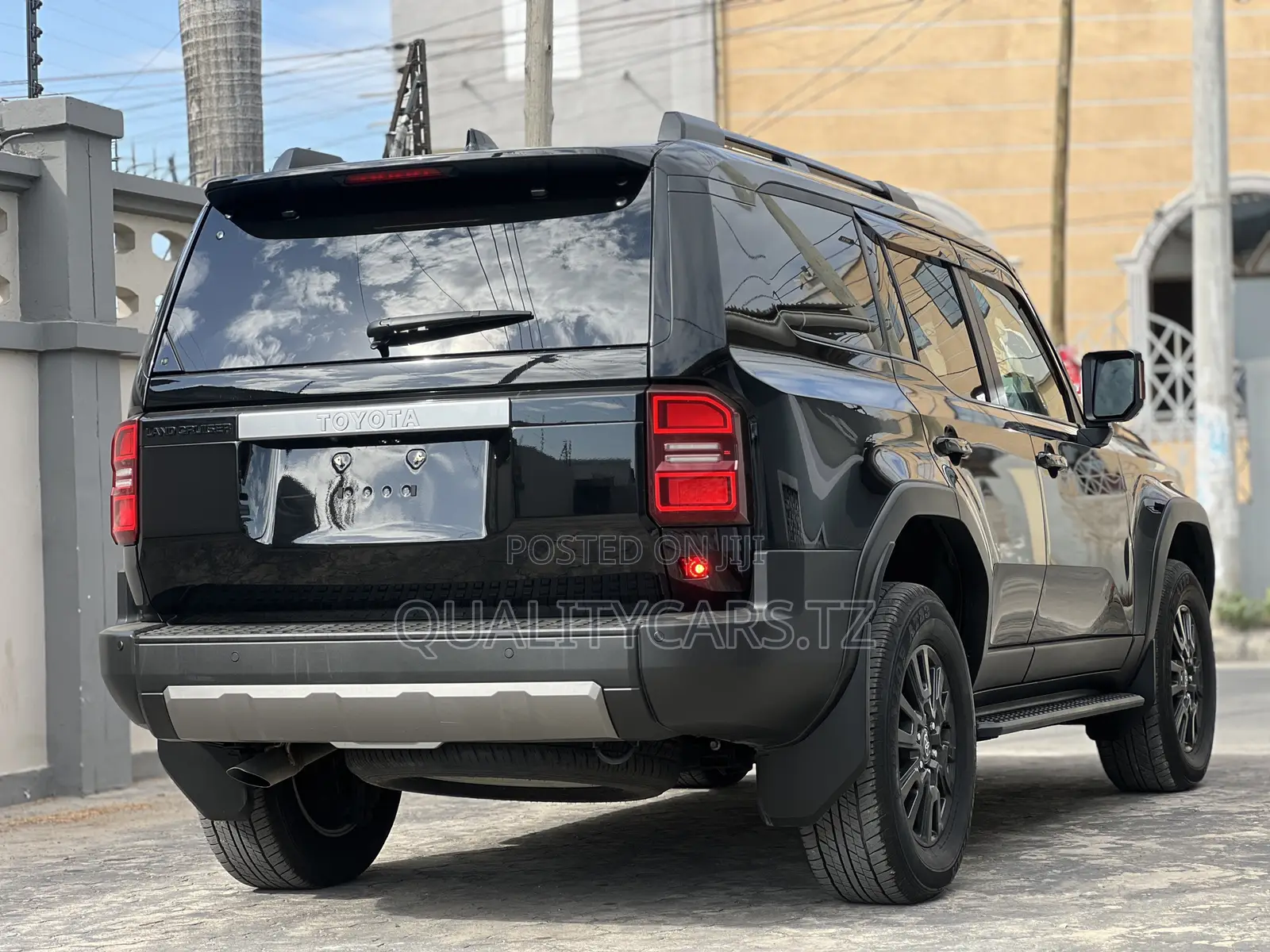 Toyota Land Cruiser Prado 2024 Black