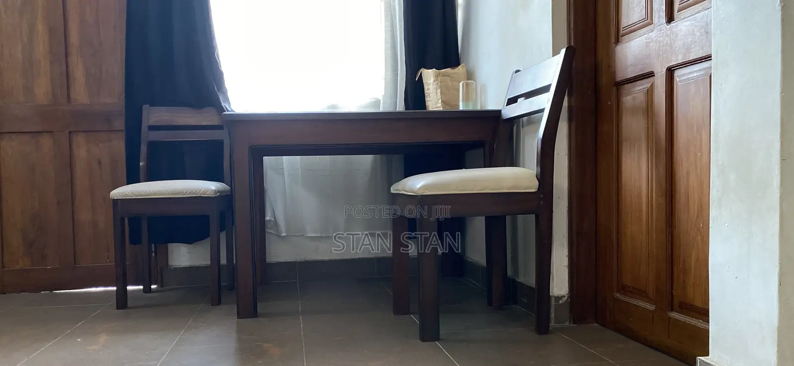Mkulungu Studying Table With 2 Mkulungu Chairs