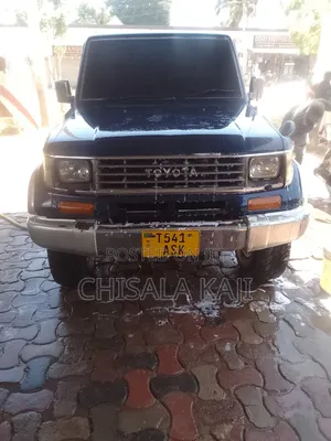 Toyota Land Cruiser Prado 1999 Black