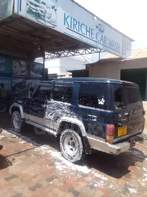 Toyota Land Cruiser Prado 1999 Black