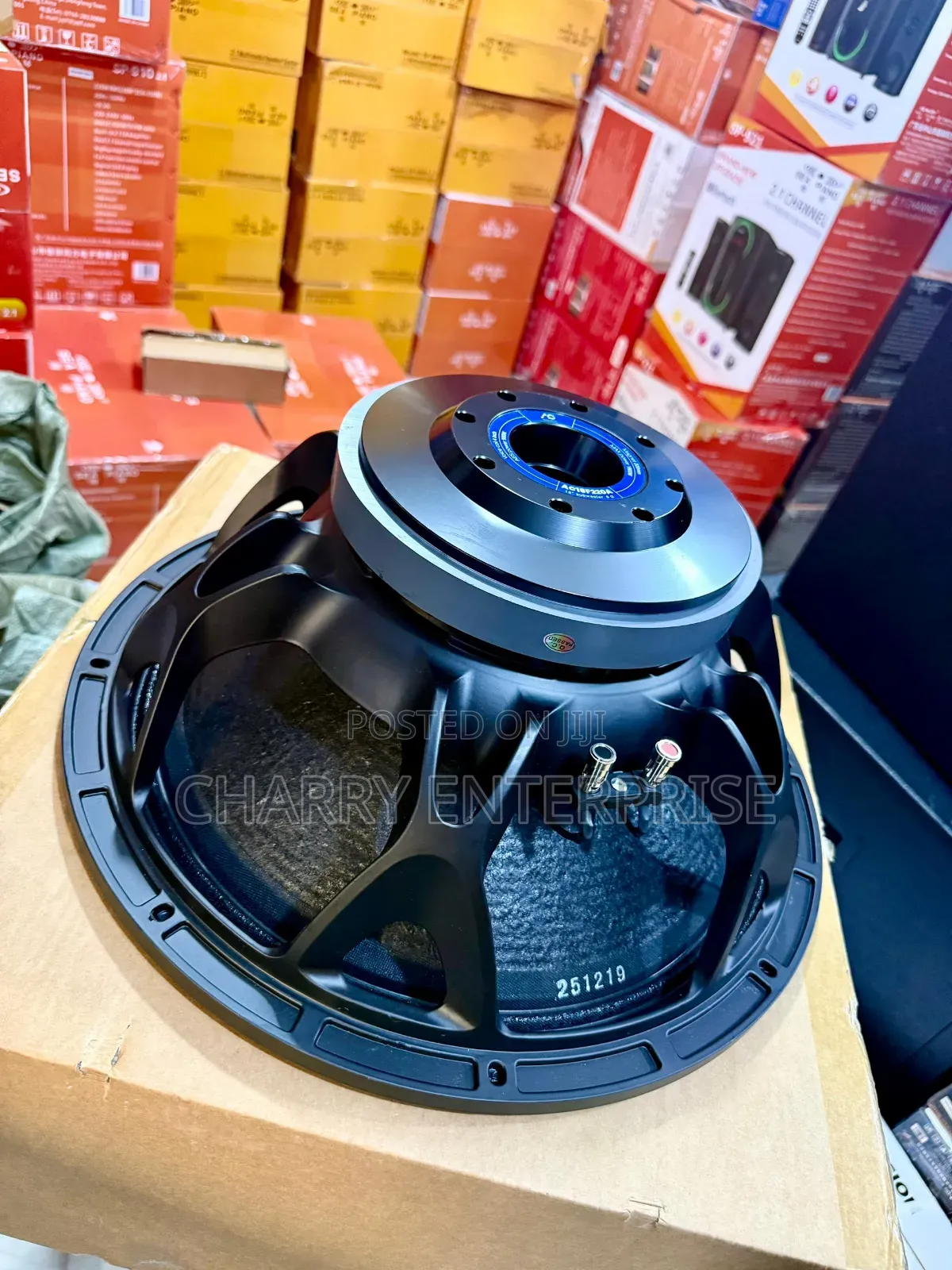 Speaker Nzuri Power Ya Kutosha