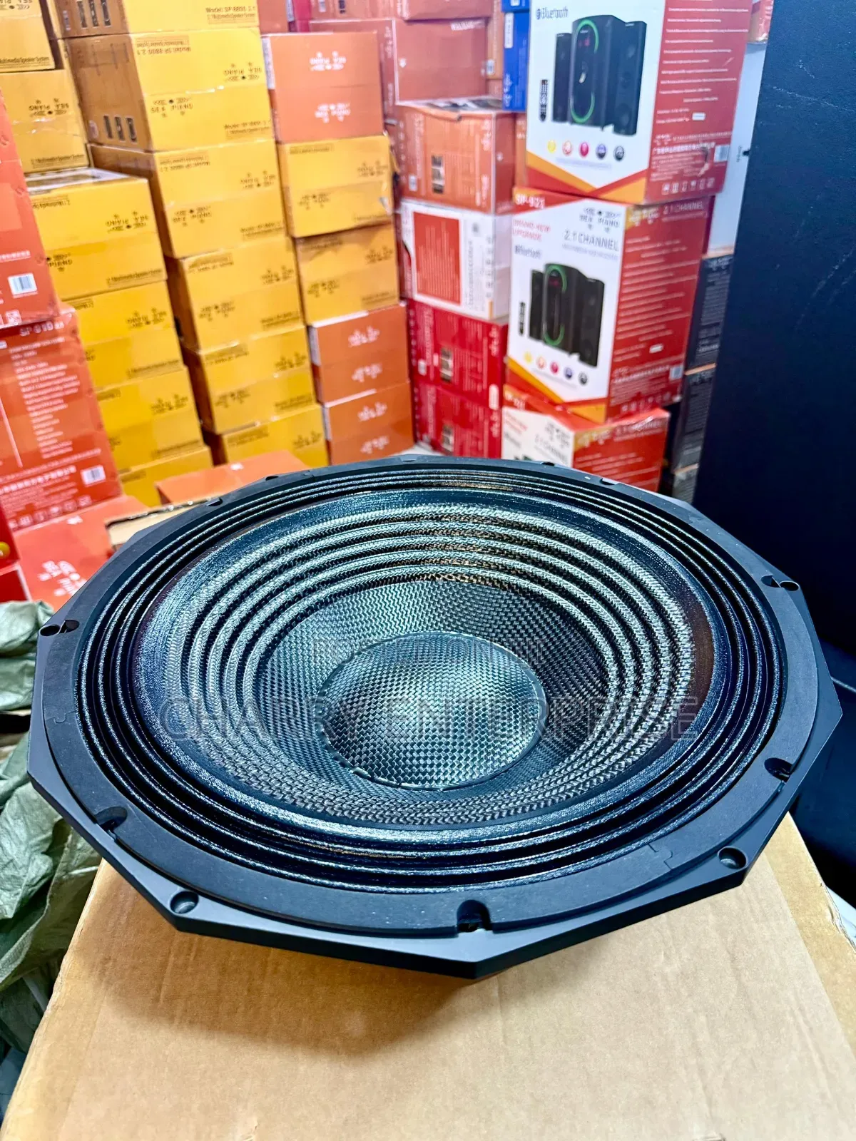 Speaker Nzuri Power Ya Kutosha