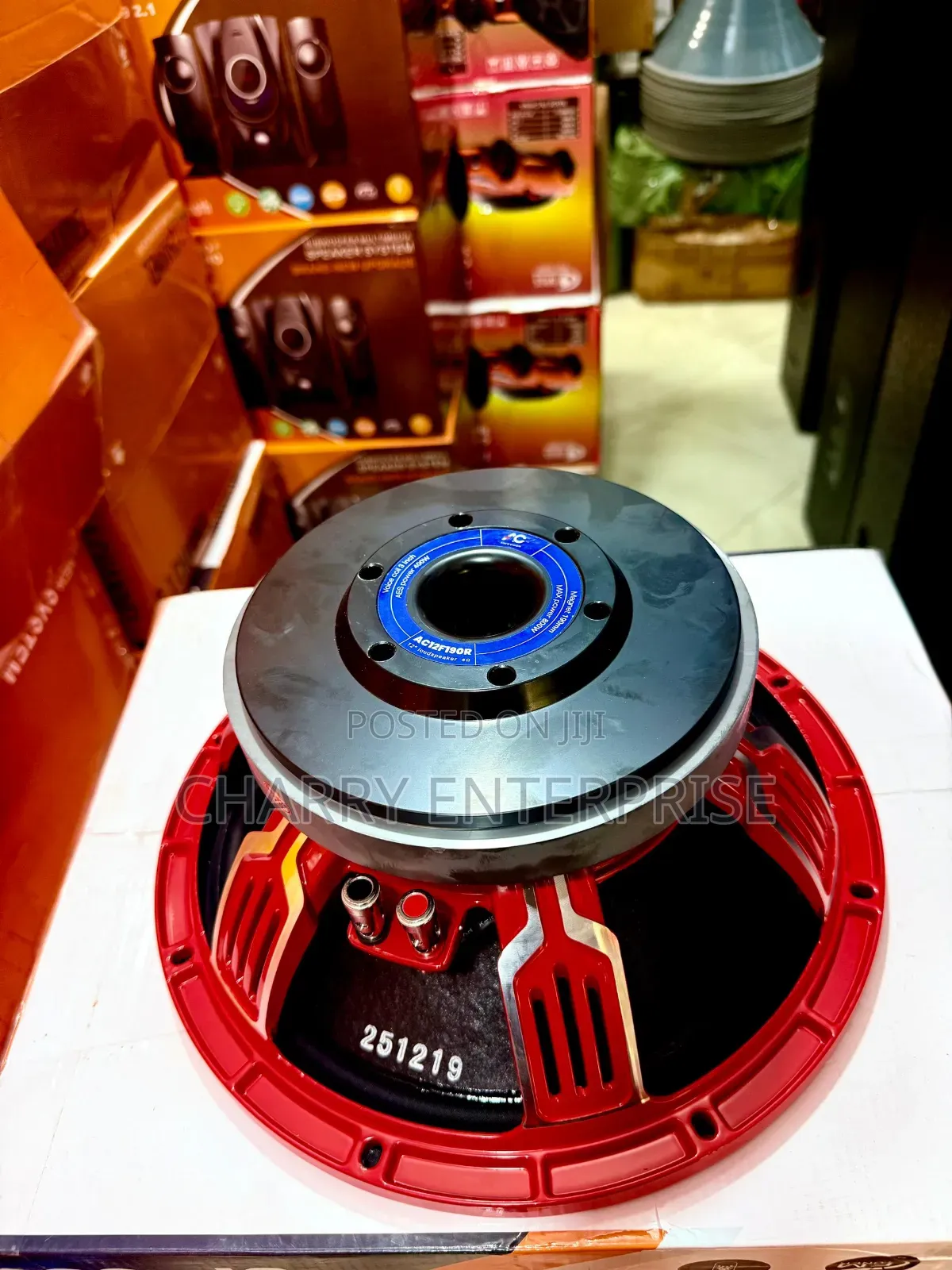 Speaker Nzuri Power Ya Kutosha