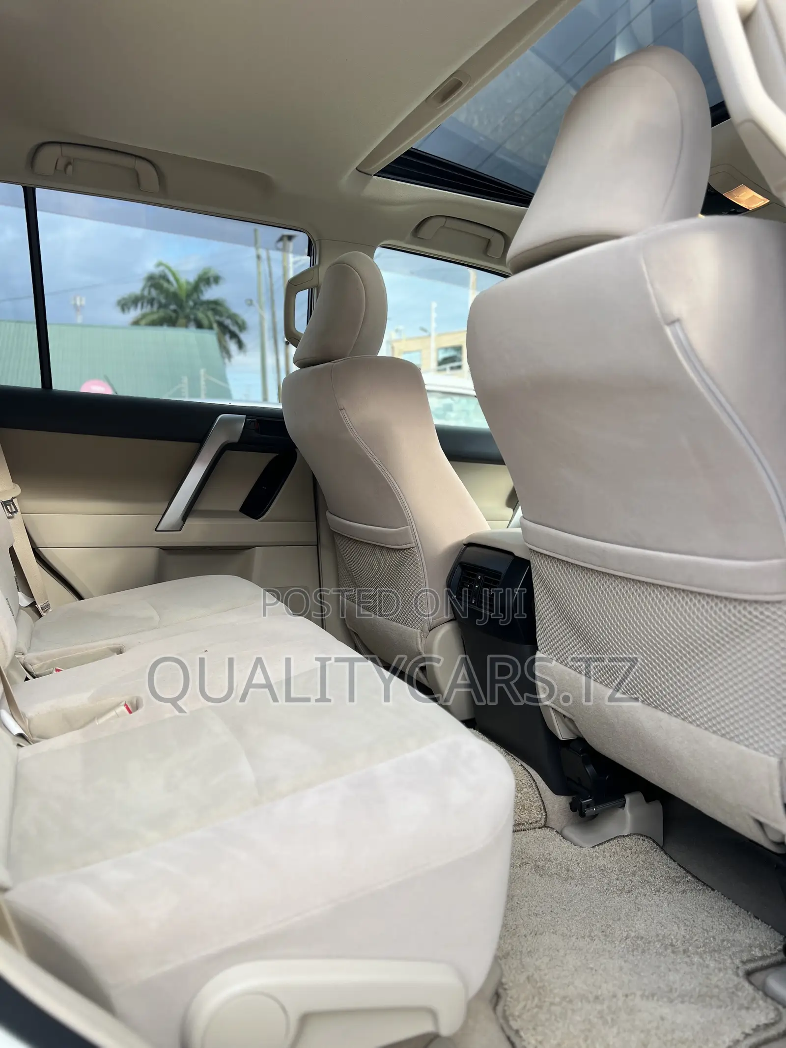 Toyota Land Cruiser Prado 2022 White
