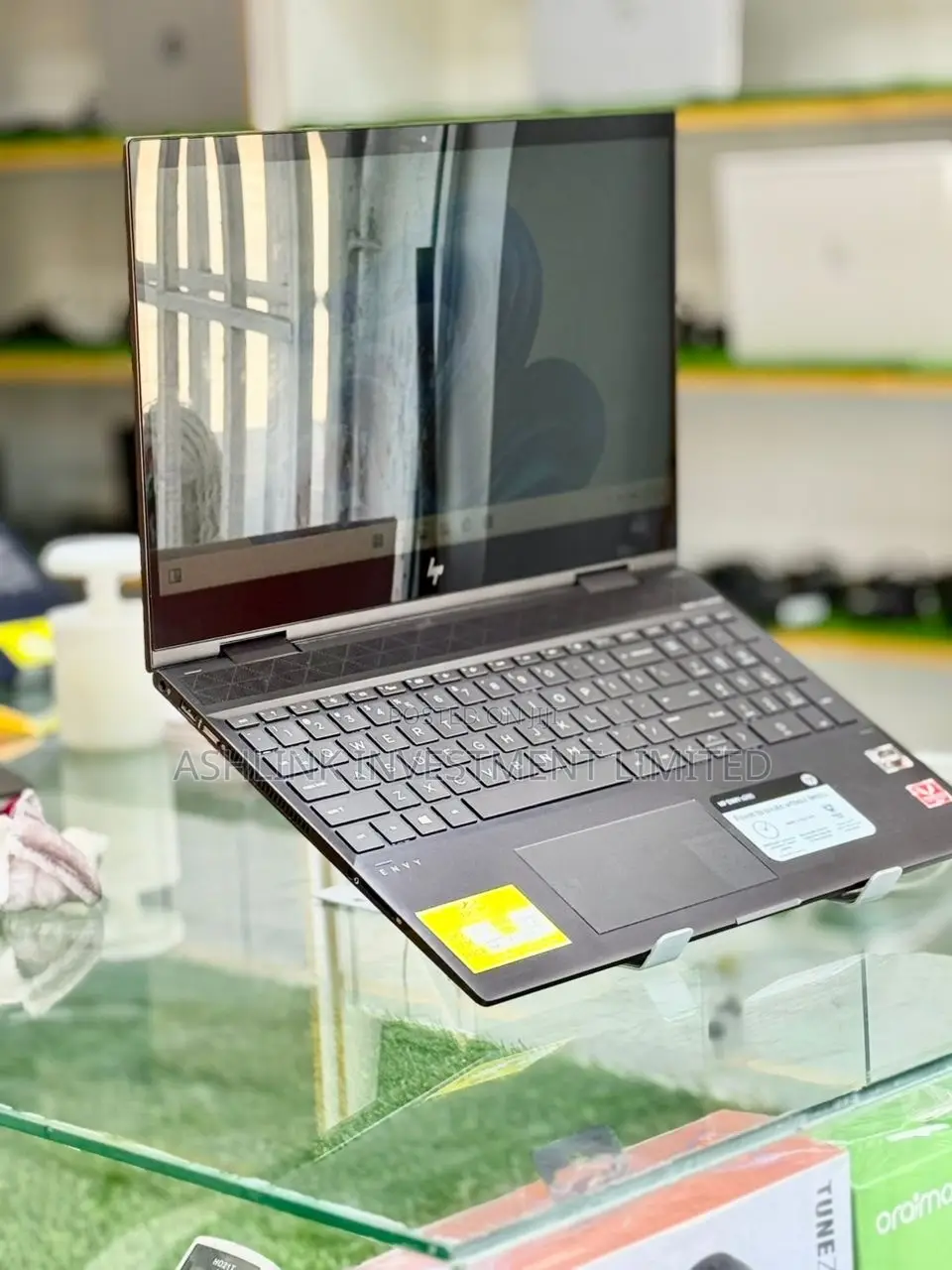 Laptop HP Envy 15 8GB AMD Ryzen 5 SSD 256GB